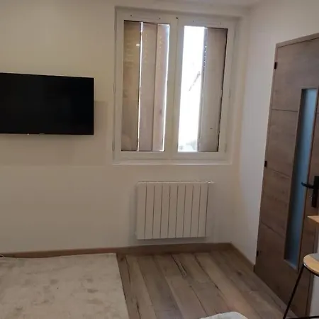 Charmant Studio 16m2 شقة